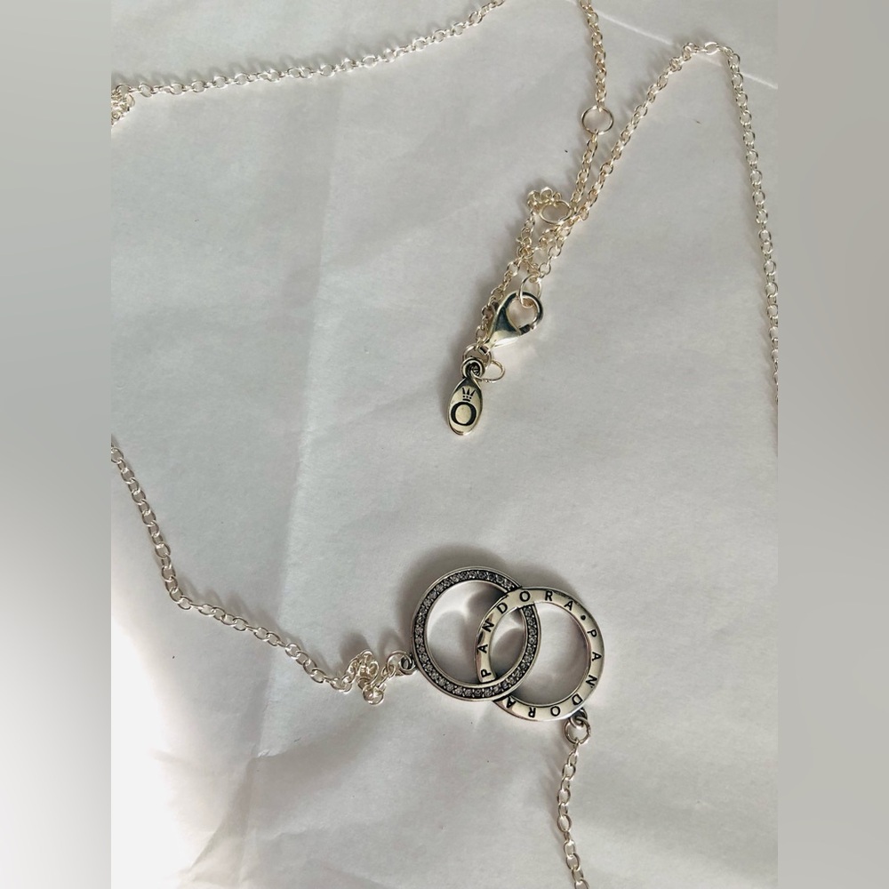 Pandora Necklace 🩶🤍🩶🤍